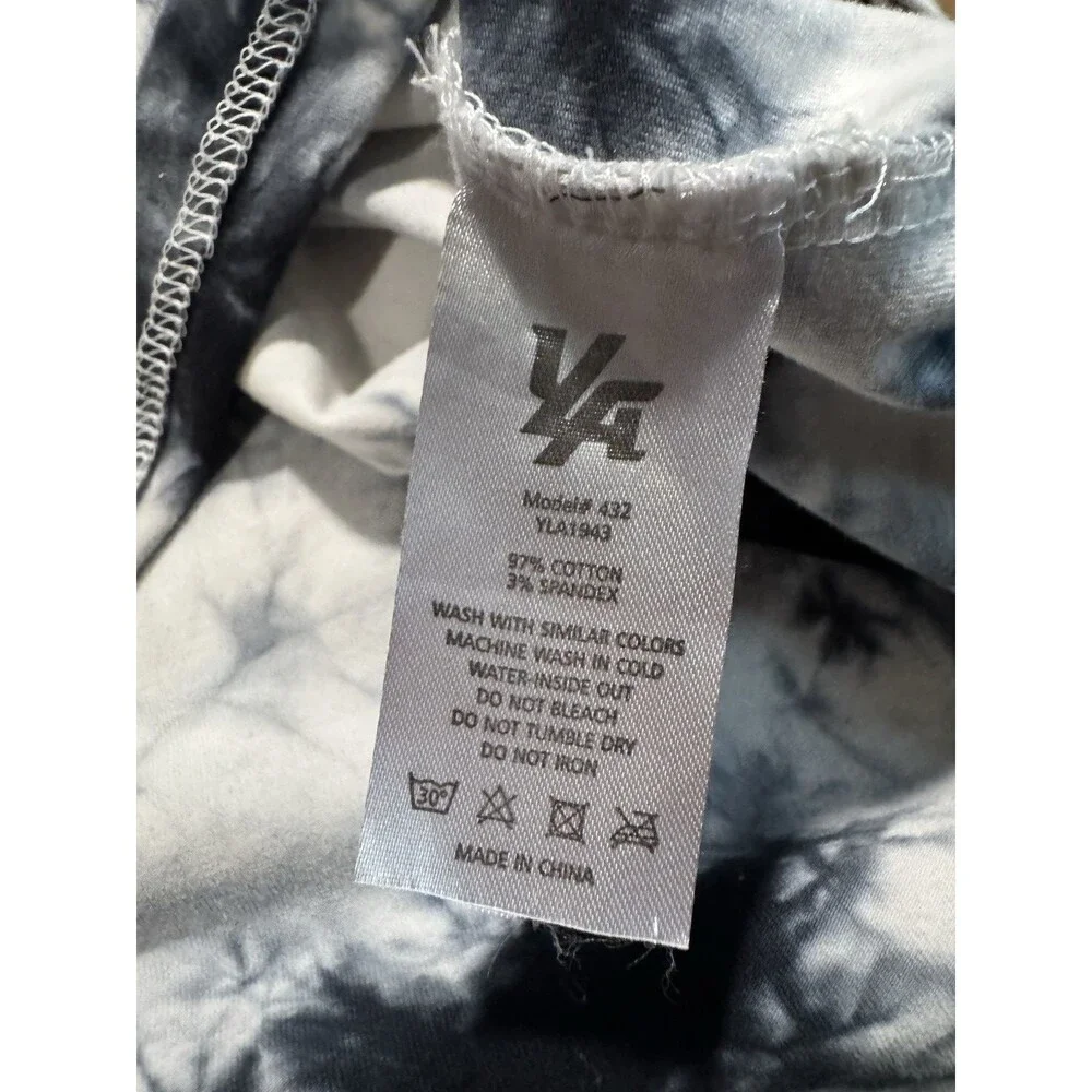 Youngla Shirt Mens Small Black White Tie-Dye Floral Hummingbird Short Sleeve - Picture 4 of 7